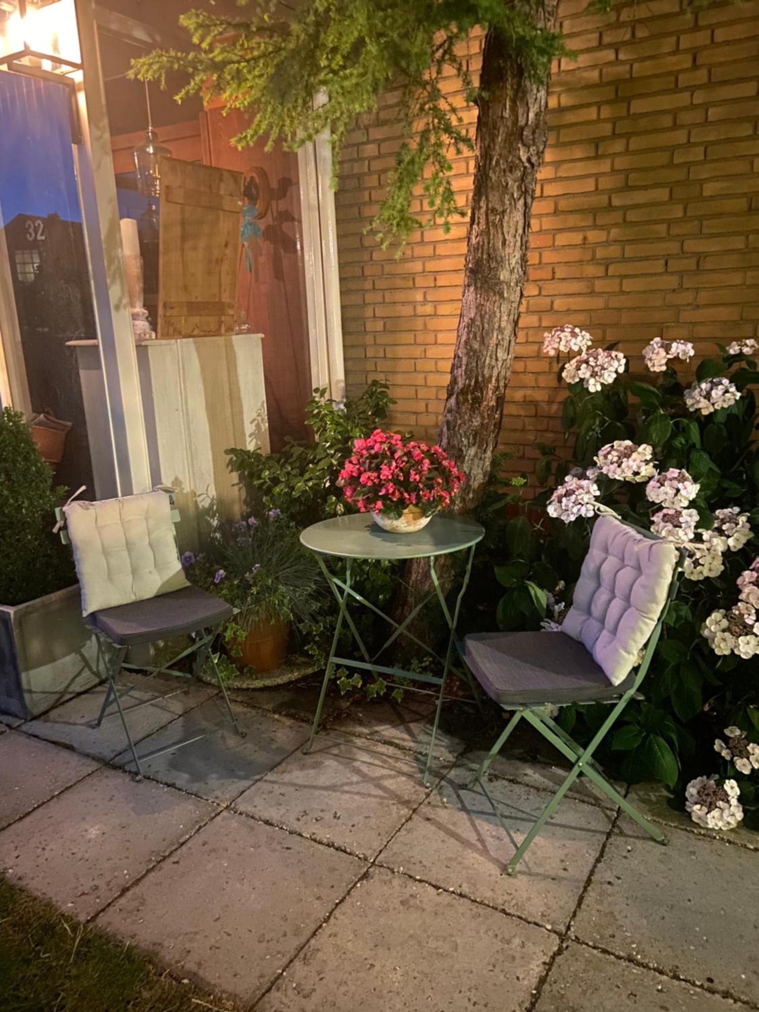 B&B Ereprijs Haag Exteriör bild