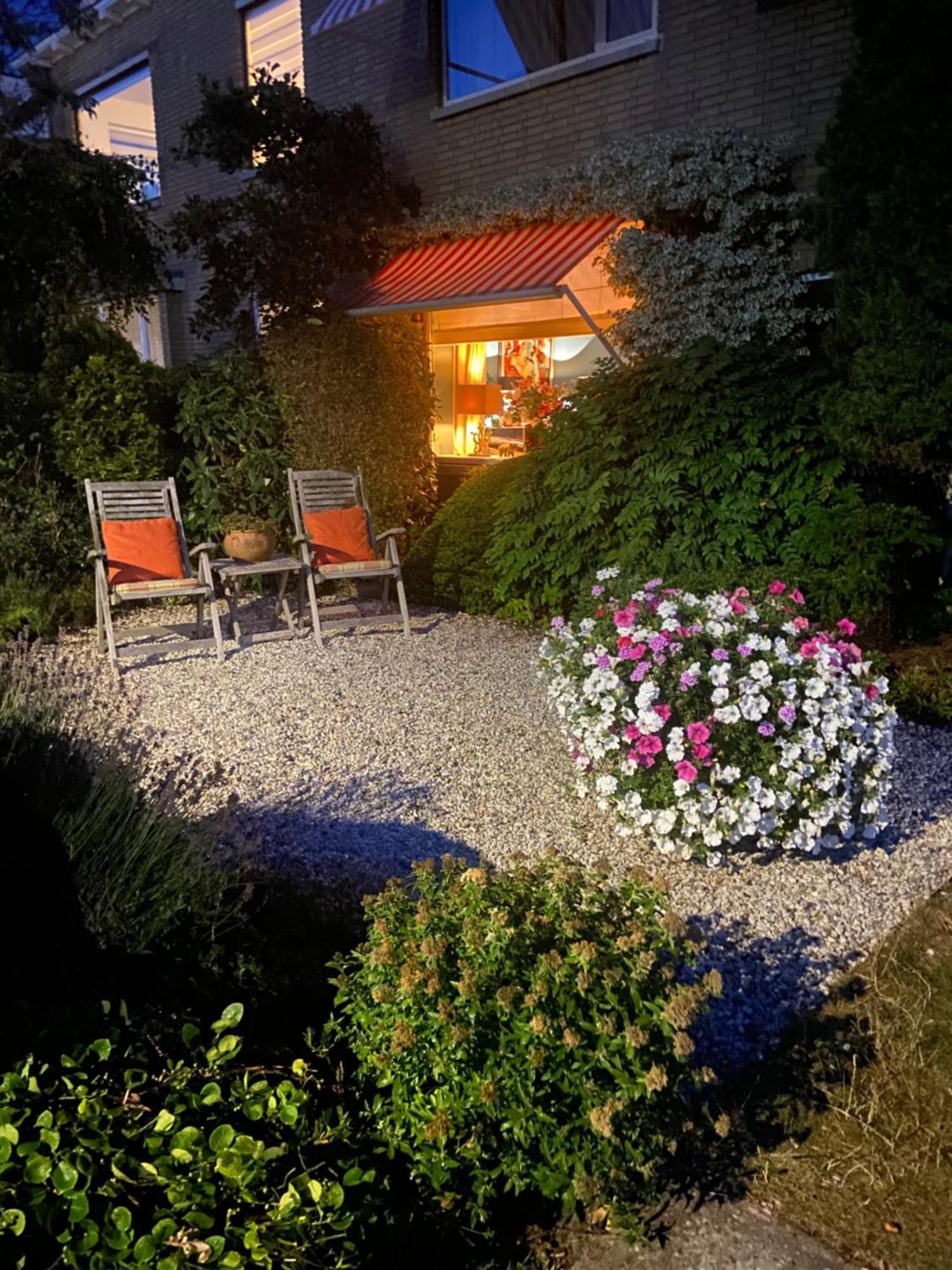 B&B Ereprijs Haag Exteriör bild