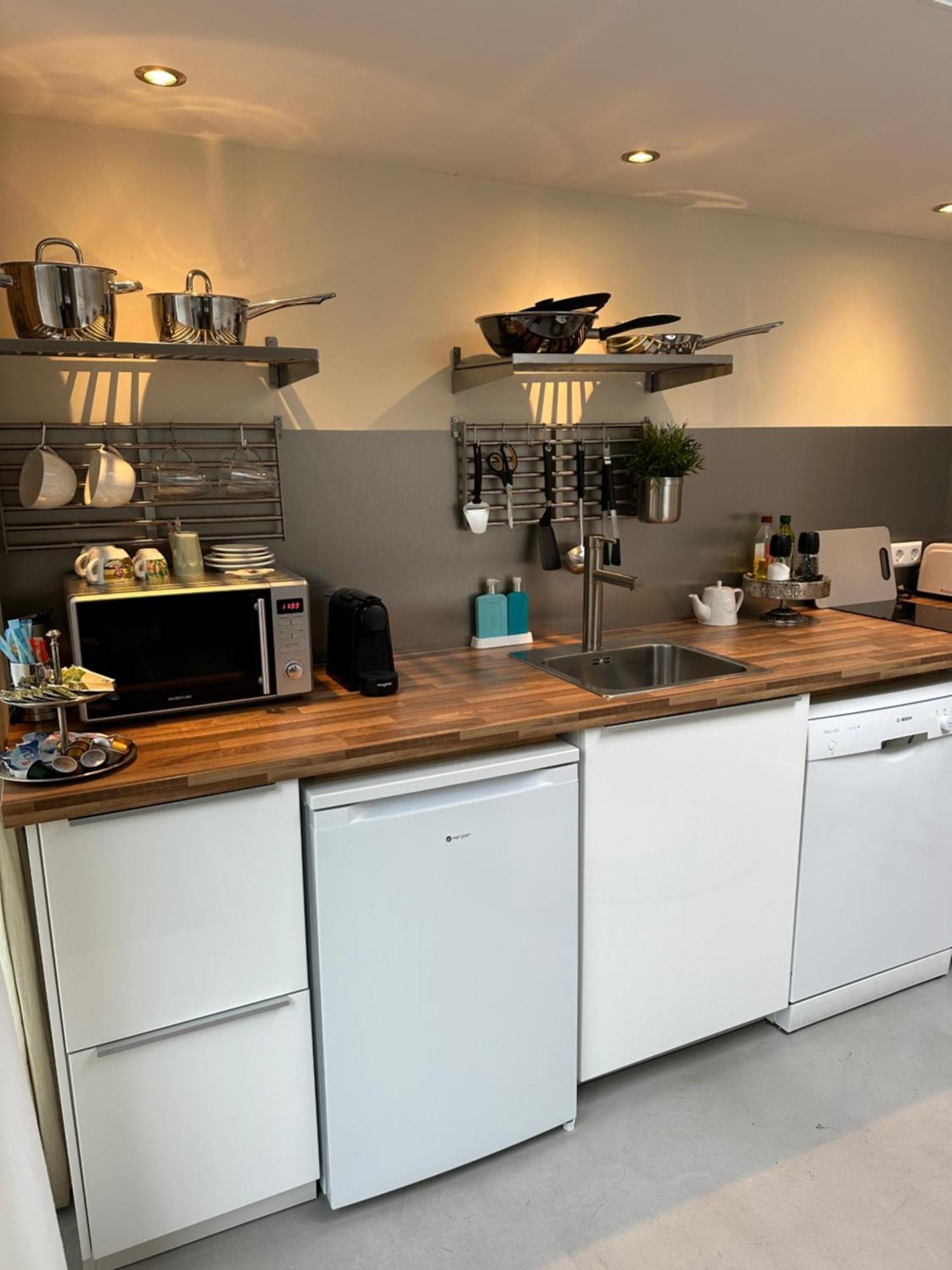 B&B Ereprijs Haag Exteriör bild